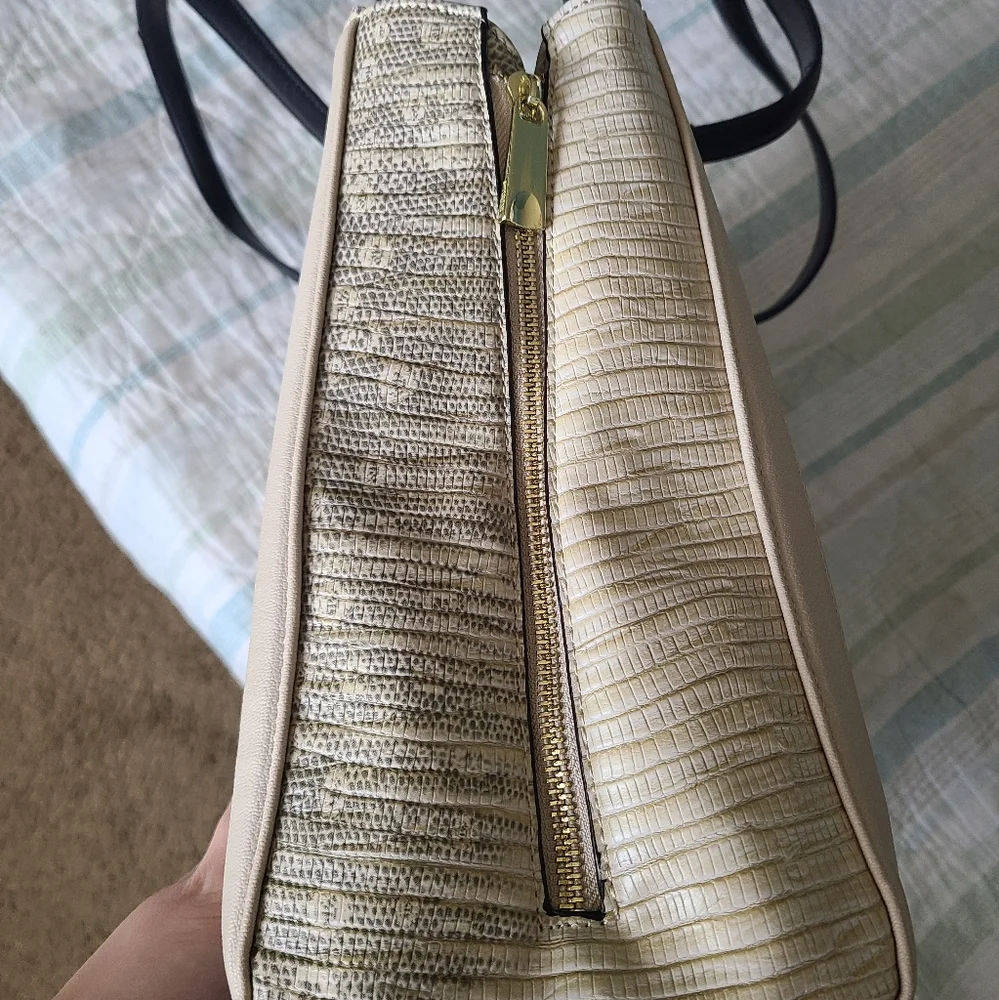 Laptop purse, business casual